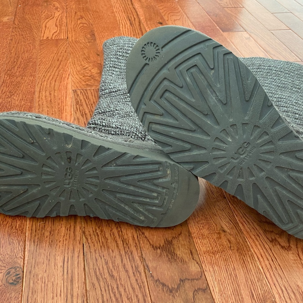 Gray Knit Ugg Sweater Boot Size 8 - image 7